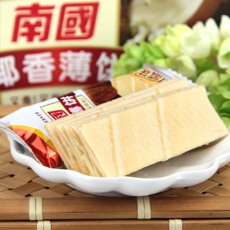 【南国食品】海南特产薄饼80gX4盒多口味椰香薄脆饼干代餐休闲零食品 香脆可口 甜咸榴莲香蕉多口味 老少皆宜-饼干-南国食品-美国零食网