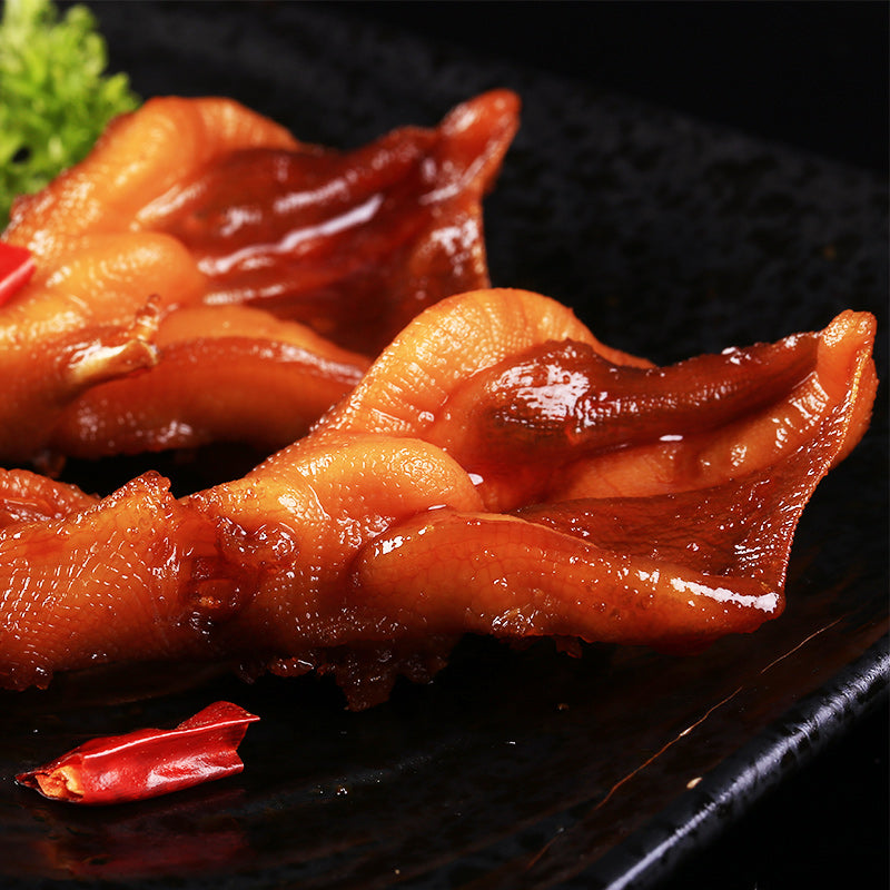 【三只松鼠_无骨鸭掌110g】休闲零食特产去骨脱骨卤鸭爪咪咪辣