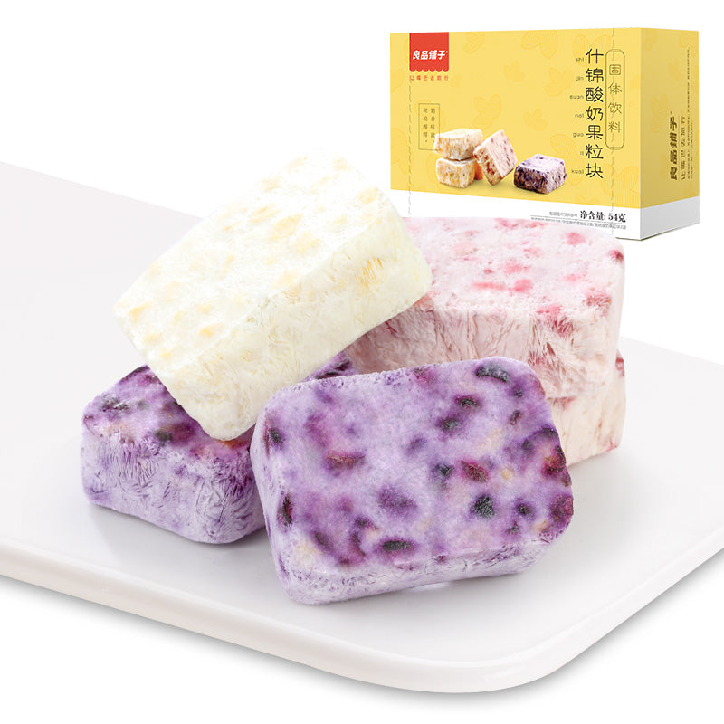 【良品铺子旗舰店】酸奶果粒块草莓干水果干果脯休闲零食小吃什锦水果酸奶块54g